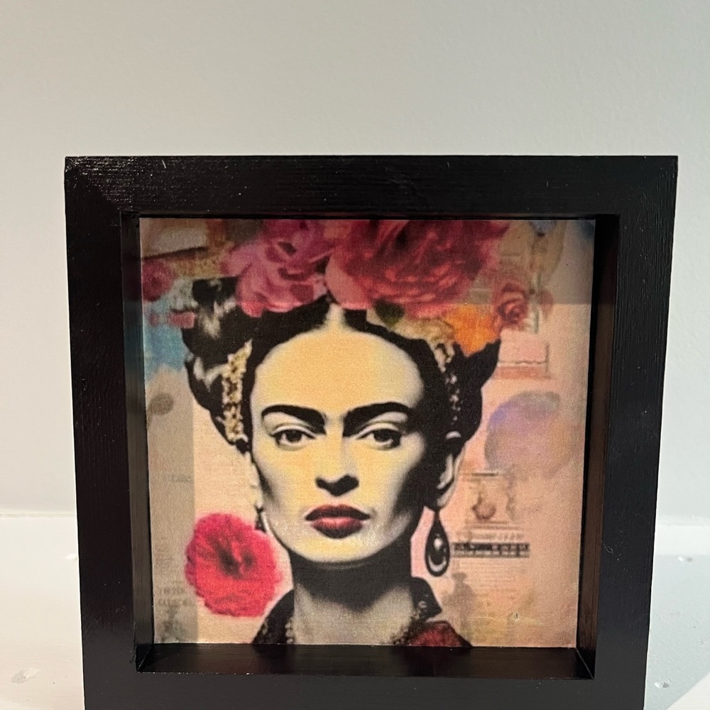Frida Kahlo Black Framed Art